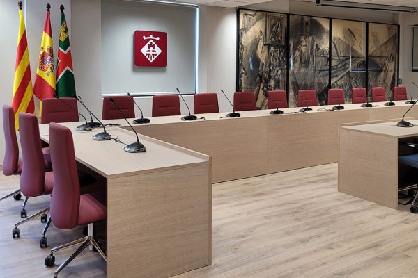 Mesa de plenos a medida. BK Contract