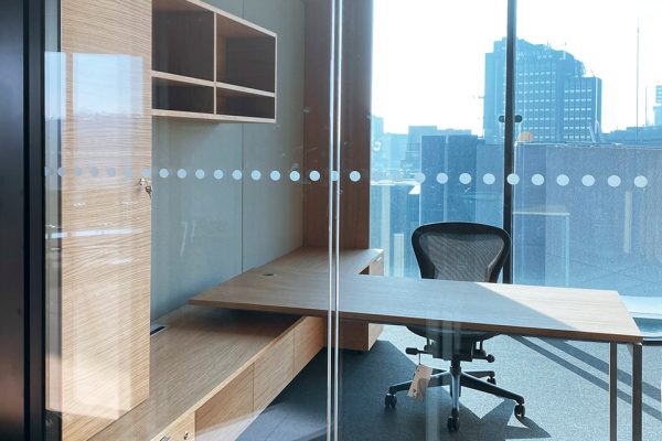 Muebles de oficina a medida. BK Contract.