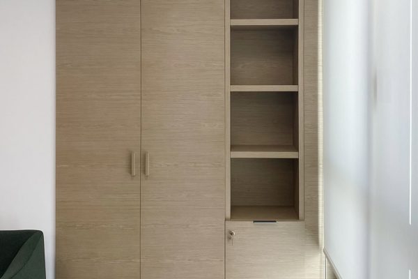 Muebles de oficina a medida W. BK Contract.